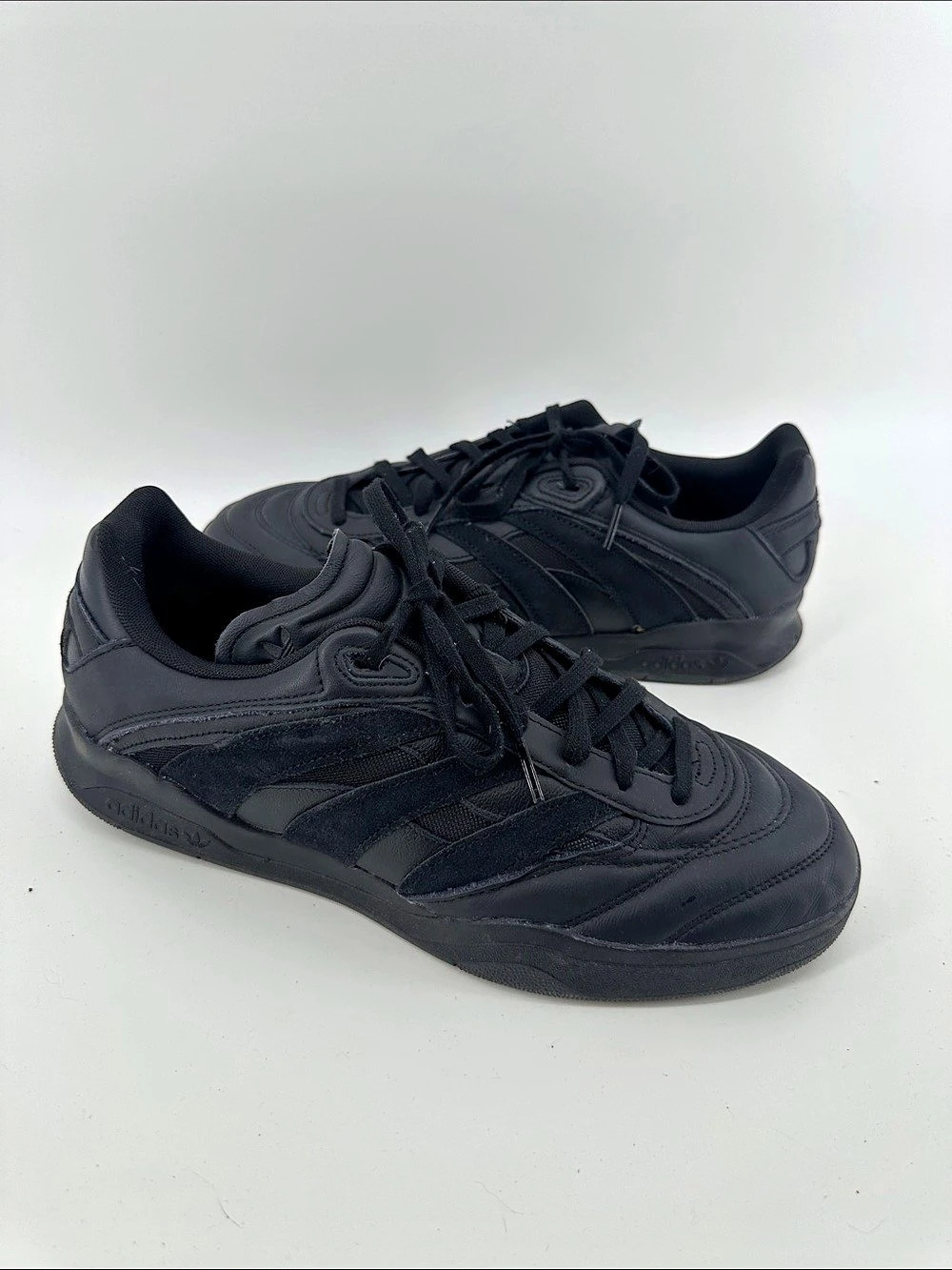 adidas Predator Mundial Core Black Sneakers Size US 10.5